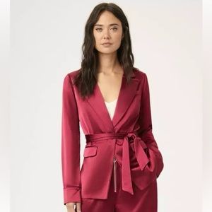 Nwt Paige Havenn Satin Belted Blazer